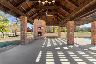 375 Colorado Dr, Cedar Creek, TX 78612 - Photo 36