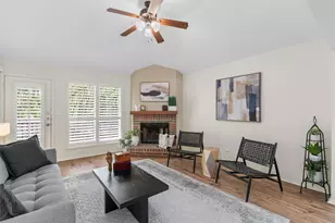 207 Antietam Dr, Elgin, TX 78621 - Photo 4