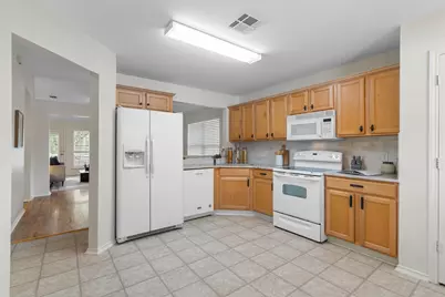 207 Antietam Drive, Elgin, TX 78621 - Photo 8