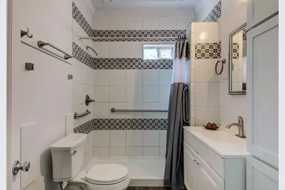 743 S Blanco Street S, Lockhart, TX 78644 - Photo 8