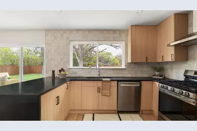 3101 Val Drive, Austin, TX 78723 - Photo 22