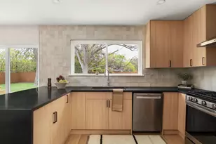 3101 Val Dr, Austin, TX 78723 - Photo 22