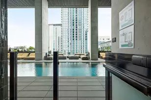 610 Davis St, Austin, TX 78701 - Photo 32