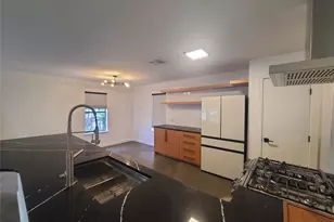 1147 Brookswood Ave, Austin, TX 78721 - Photo 10