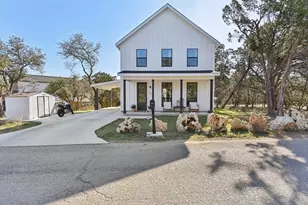 25 Woodacre Dr, Wimberley, TX 78676 - Photo 1