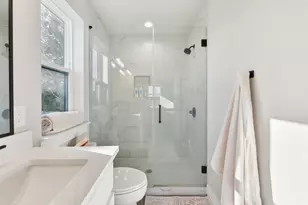 25 Woodacre Dr, Wimberley, TX 78676 - Photo 16