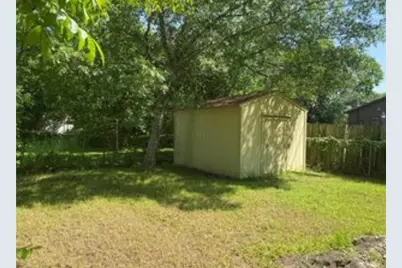 203 W Odell Street W, Austin, TX 78752 - Photo 8