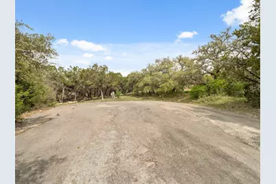 6711 Bar K Clubhouse Court, Lago Vista, TX 78645 - Photo 14