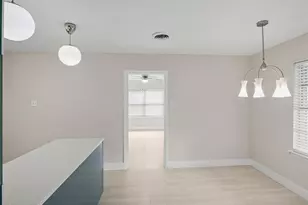 3206 Goodwin Ave, Austin, TX 78702 - Photo 14