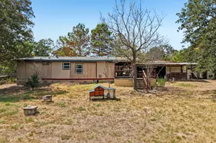 664 Hidden Oaks Dr, Elgin, TX 78621 - Photo 12