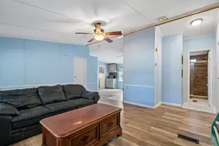 664 Hidden Oaks Dr, Elgin, TX 78621 - Photo 18