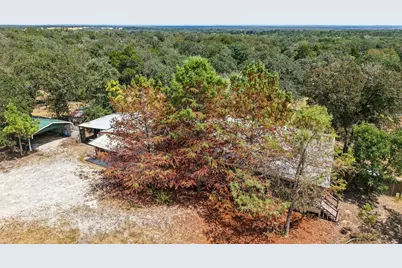 664 Hidden Oaks Drive, Elgin, TX 78621 - Photo 4