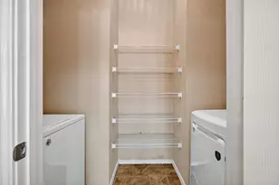 1310 W Parmer Ln, Austin, TX 78727 - Photo 12