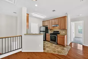 1310 W Parmer Ln, Austin, TX 78727 - Photo 10