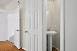 1310 W Parmer Ln, Austin, TX 78727 - Photo 8