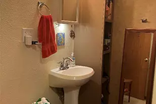 2749 N Main St, Bastrop, TX 78602 - Photo 10