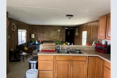 2749 N Main Street, Bastrop, TX 78602 - Photo 6