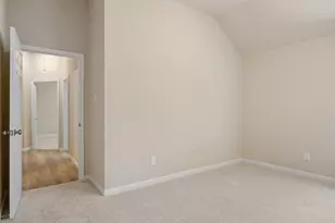 310 Spring Dr, Kyle, TX 78640 - Photo 38