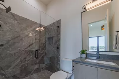 105 Manciano, Horseshoe Bay, TX 78657 - Photo 26