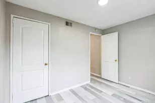 20600 Bonanza St, Lago Vista, TX 78645 - Photo 10