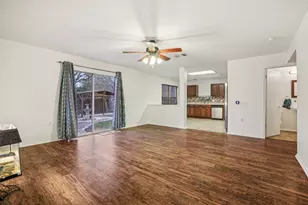 7658 Marble Ridge Dr, Austin, TX 78747 - Photo 10