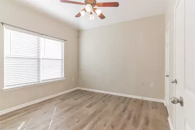 5625 Signal Point, Austin, TX 78724 - Photo 8