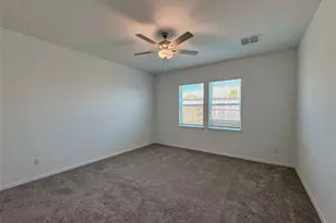 219 Mad Pupper Dr, Buda, TX 78610 - Photo 4