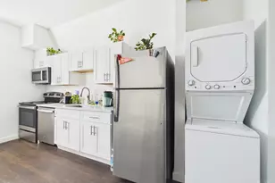 1010 W 26th St, Austin, TX 78705 - Photo 6