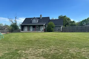 205 Morningside Cir, Hutto, TX 78634 - Photo 8