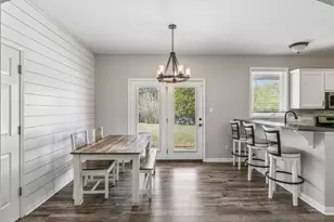 205 Morningside Cir, Hutto, TX 78634 - Photo 8