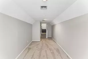 205 Morningside Cir, Hutto, TX 78634 - Photo 28
