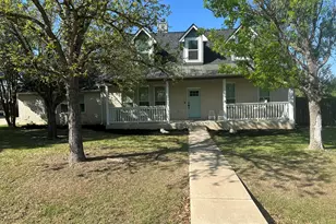 205 Morningside Cir, Hutto, TX 78634 - Photo 2