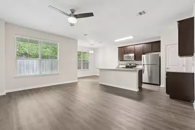 1200 S 10th Street #903, Pflugerville, TX 78660 - Photo 2