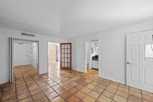 10 Townhouse Cir, Wimberley, TX 78676 - Photo 12