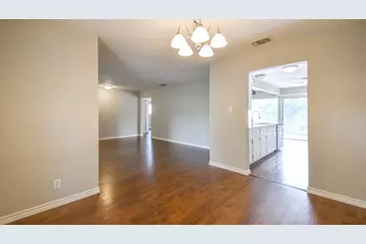 910 Rocky Spring Road, Austin, TX 78753 - Photo 6