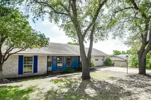 910 Rocky Spring Rd, Austin, TX 78753 - Photo 2