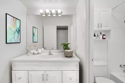 1302 W 24th Street #B-202, Austin, TX 78705 - Photo 8