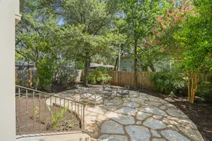 1406 Mohle Dr, Austin, TX 78703 - Photo 36