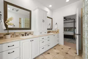 1406 Mohle Dr, Austin, TX 78703 - Photo 34