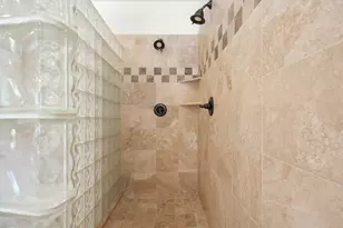1406 Mohle Dr, Austin, TX 78703 - Photo 20