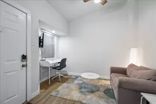 3316 Guadalupe St, Austin, TX 78705 - Photo 4