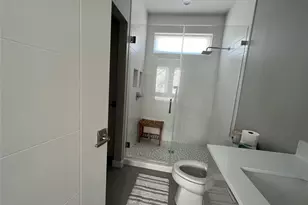 2108 Tillery St, Austin, TX 78723 - Photo 12