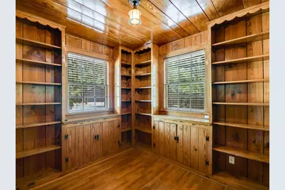 2304 Longview Street, Austin, TX 78705 - Photo 6