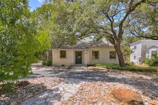 2304 Longview St, Austin, TX 78705 - Photo 2