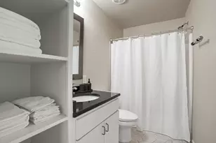 8601 Putnam Dr, Austin, TX 78757 - Photo 22