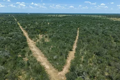 4242 Fm 1680, Waelder, TX 78959 - Photo 10