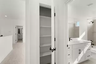 108 Slater Ct, Liberty Hill, TX 78642 - Photo 18