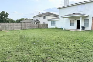 12929 Waynespur Ln, Elgin, TX 78621 - Photo 20