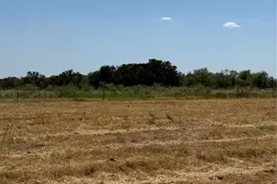 1875 Co Rd 273, Cameron, TX 76520 - Photo 14