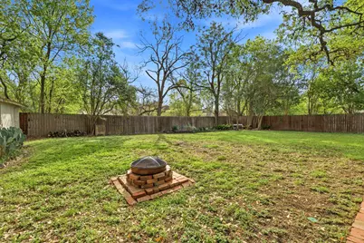 410 Cibilo Street, Lockhart, TX 78644 - Photo 24